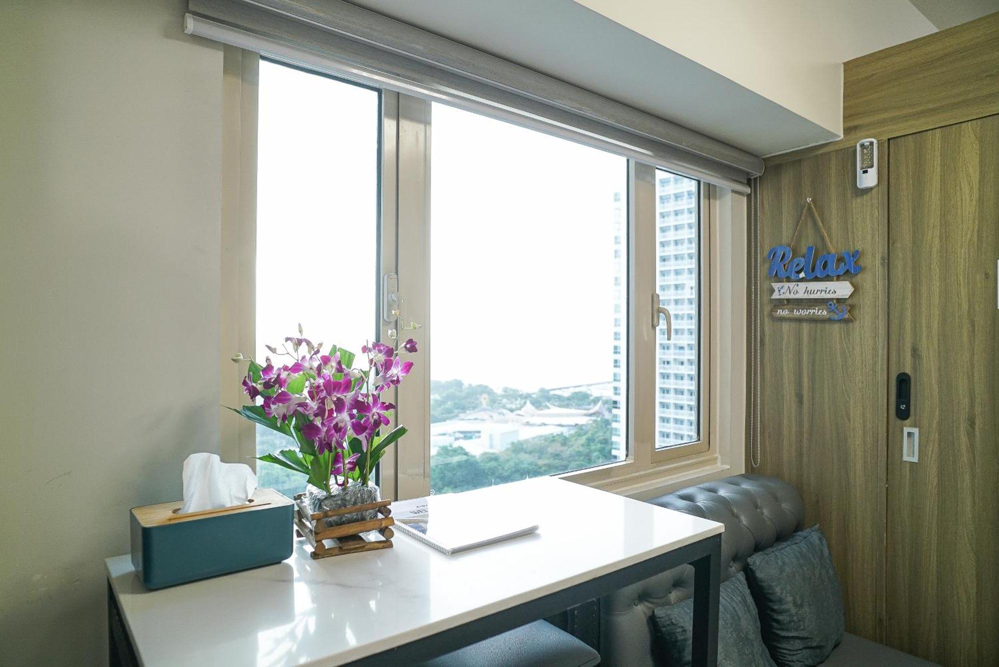 Citibay View Staycation Apartment *